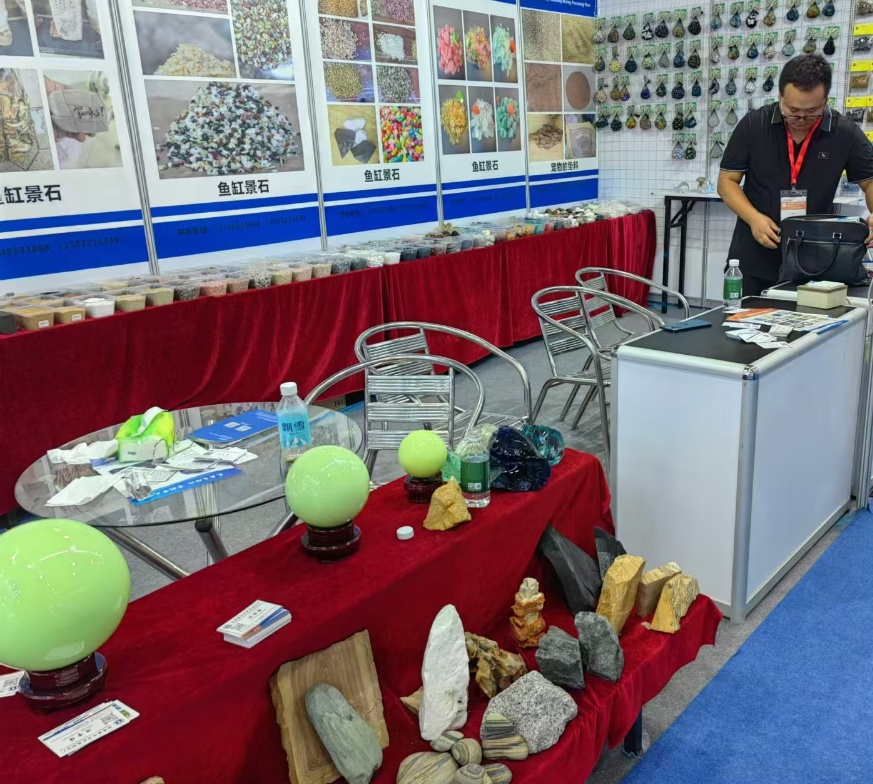 MetInfo enterprise content manager system | MetInfo CMS